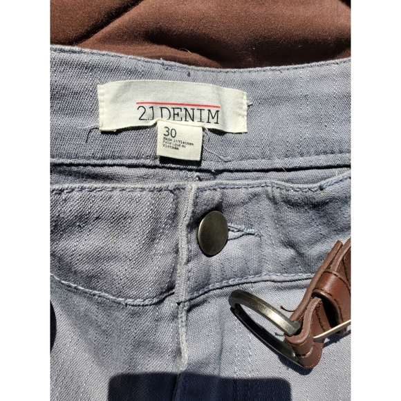 21 Denim belted Shorts - Picture 2 of 3